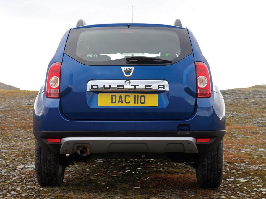  Dacia Duster 2013 года  (UK) (фото 8 из 19)